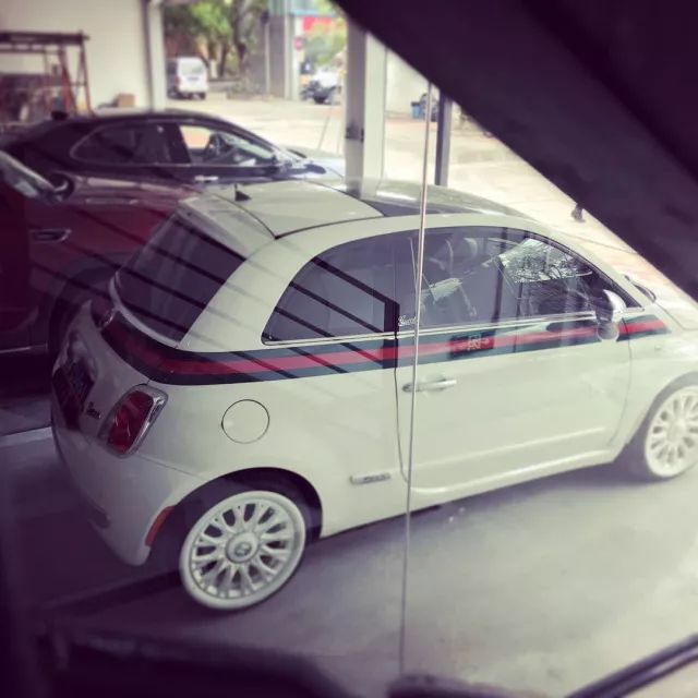 什么车最经济实惠适合女孩子开的,新手买什么车适合女生开