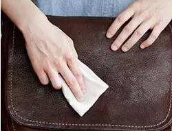 眼霜过期了可以用吗,眼霜打开一年没用完会过期吗