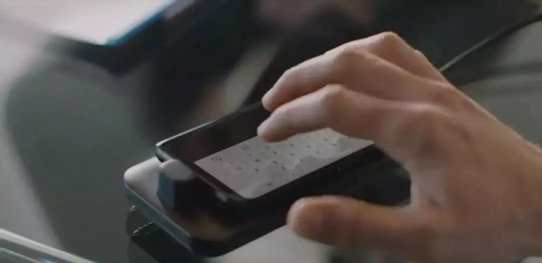 不用外设能升级成触屏电脑吗,不用外设手机怎么用键鼠玩游戏