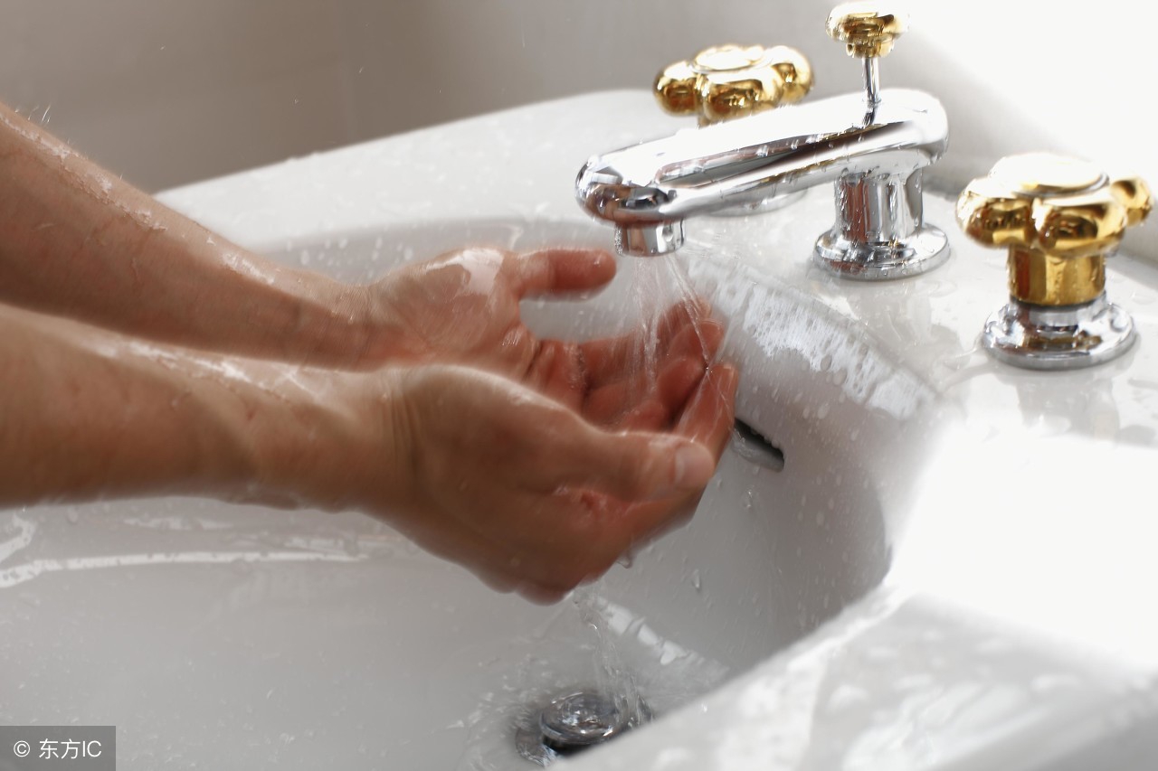 工作期间生病了,在工作的时候突发疾病