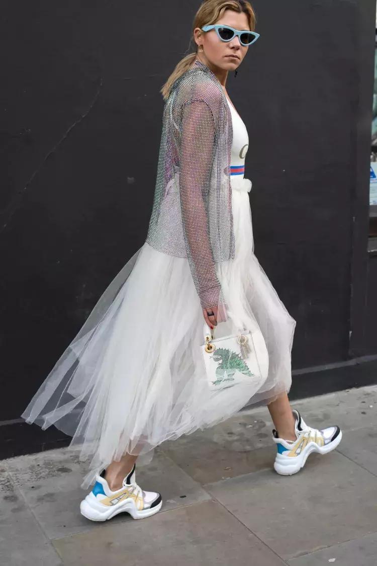 小白鞋开启3.0时代