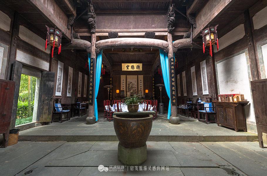 回到自己的老家,回到自己该回到的位置