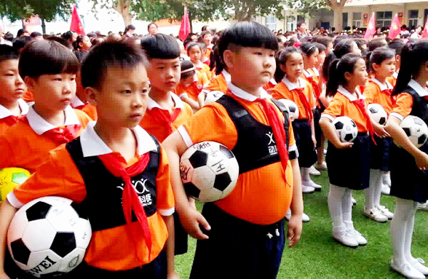 5000亿扶持校园足球,校园足球3年投入多少钱