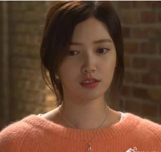 适合女生的锁骨链,迷人的锁骨链戴出高级感