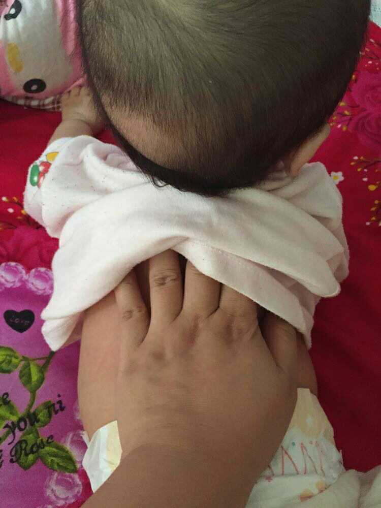 宝宝厌奶期到了怎么办？一招轻松帮你解决