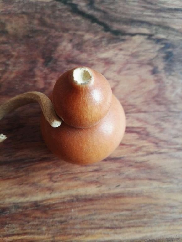 葫芦龙头断了怎么救,葫芦龙头断了用什么胶水好