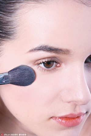 娜扎妆容心机干净底妆,刘雯的妆容