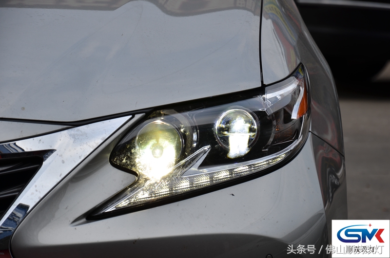 雷克萨斯es低配换led灯,汽车led灯太亮总是被误以为远光灯