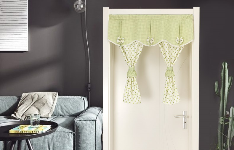 1000多元的大门帘,有几块钱的厚门帘