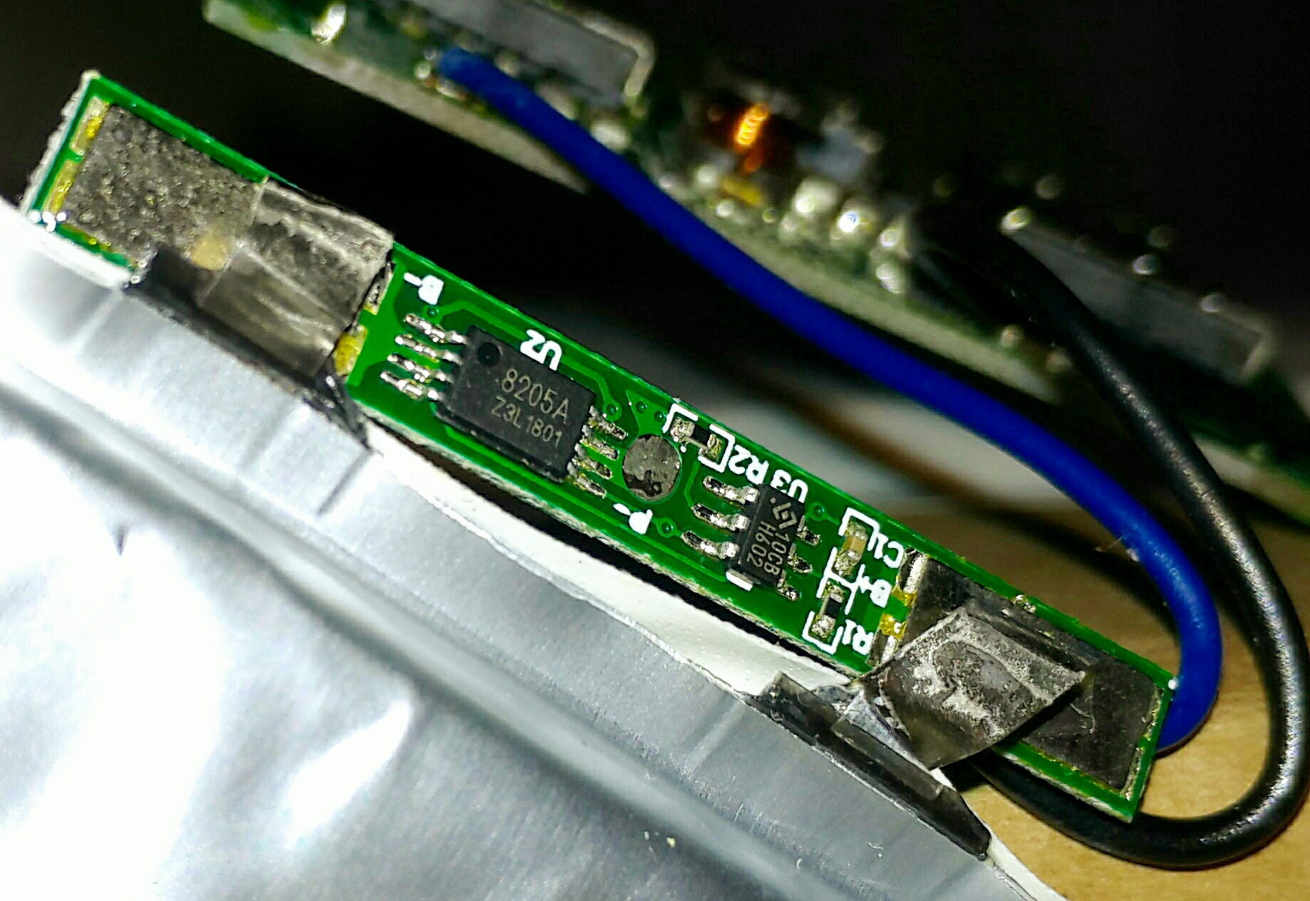 迷你充电宝拆解测评,绿联磁吸充电宝拆解