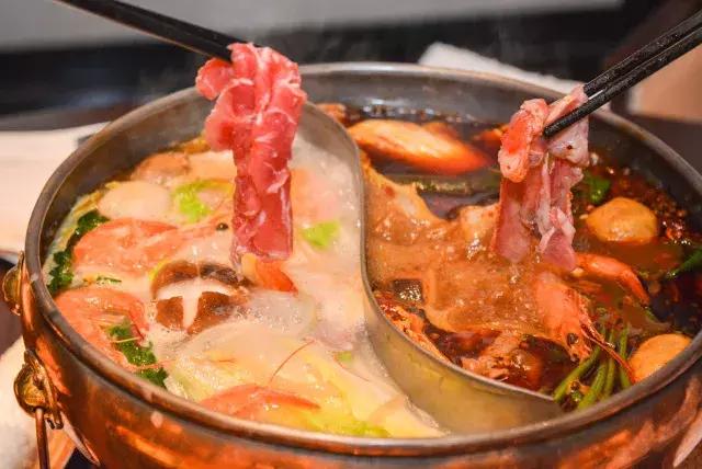 818/套--枕在绿水青山间！我替你们试睡了希尔顿在惠州的新开酒店