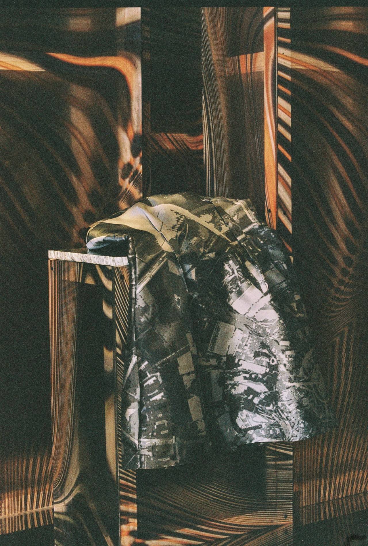 小时候看起来很乖长大后很壮,小时候看得很幼稚长大后才明白