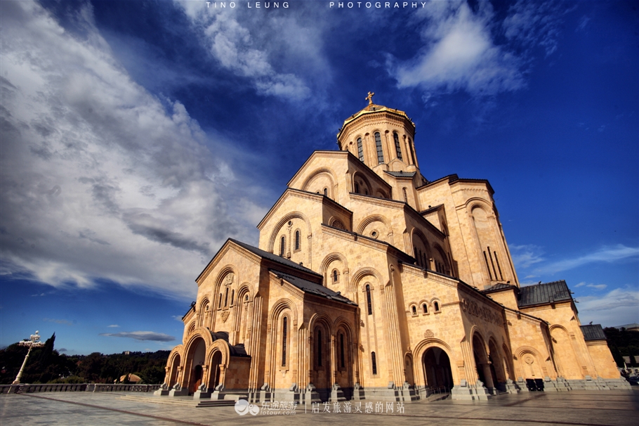 这个只有1/3个广东省大小的国家,好