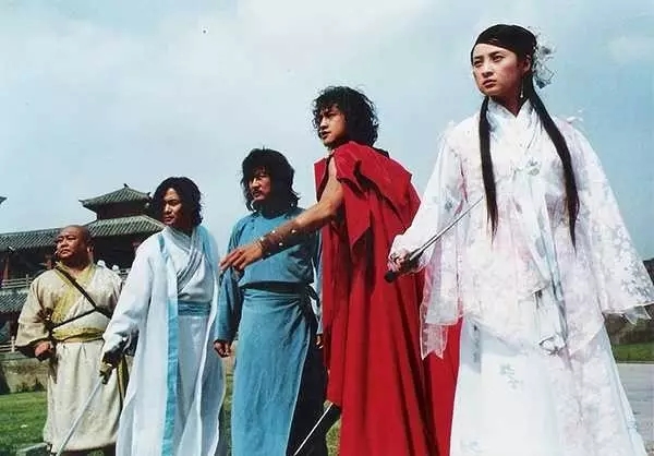 风云主题曲爱你的云,风云片尾曲风起云涌