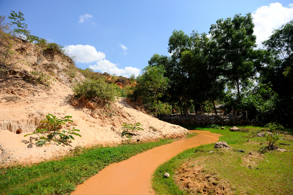 越南美奈溪美景,越南美奈越南语