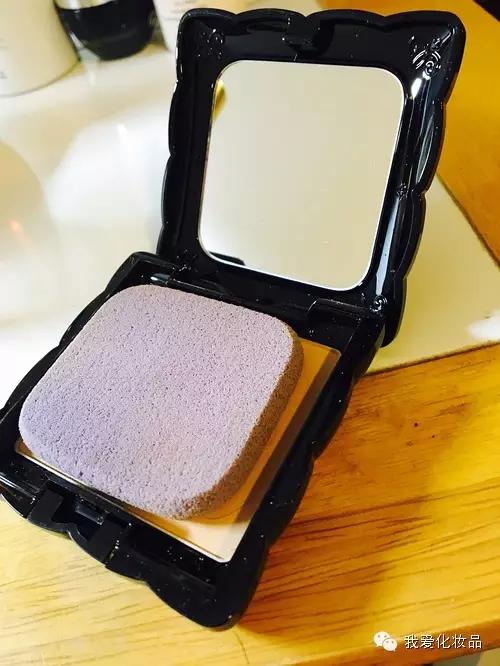 油皮痘肌适合的护肤品牌子,混油皮痘肌适用的护肤品推荐