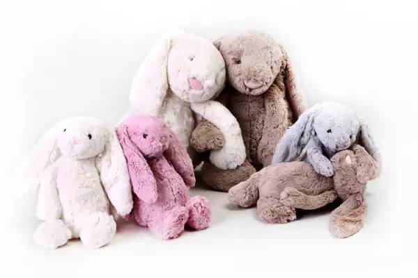 六一来领小礼物,六一收到孩子送的礼物