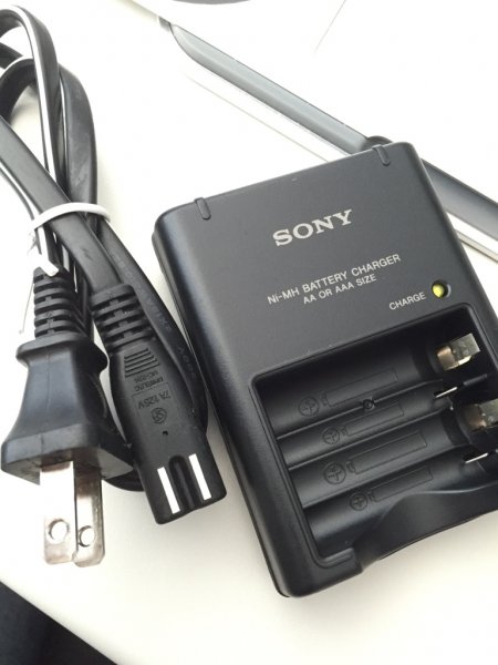 sonycs2a镍氢充电器,拆解sony充电器
