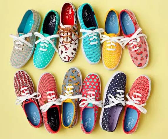 会穿小白鞋算什么？这双鞋子才是最常见的那一双