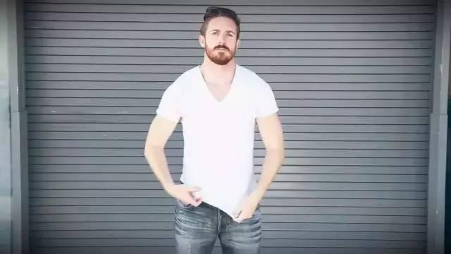 男人必须知道的几个穿衣小技巧,男人穿衣错误示范