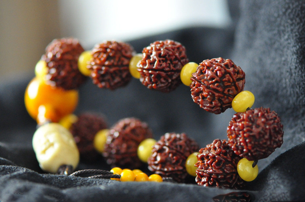 大金刚怎么才是包浆 (尼泊尔红皮大金刚怎么盘)