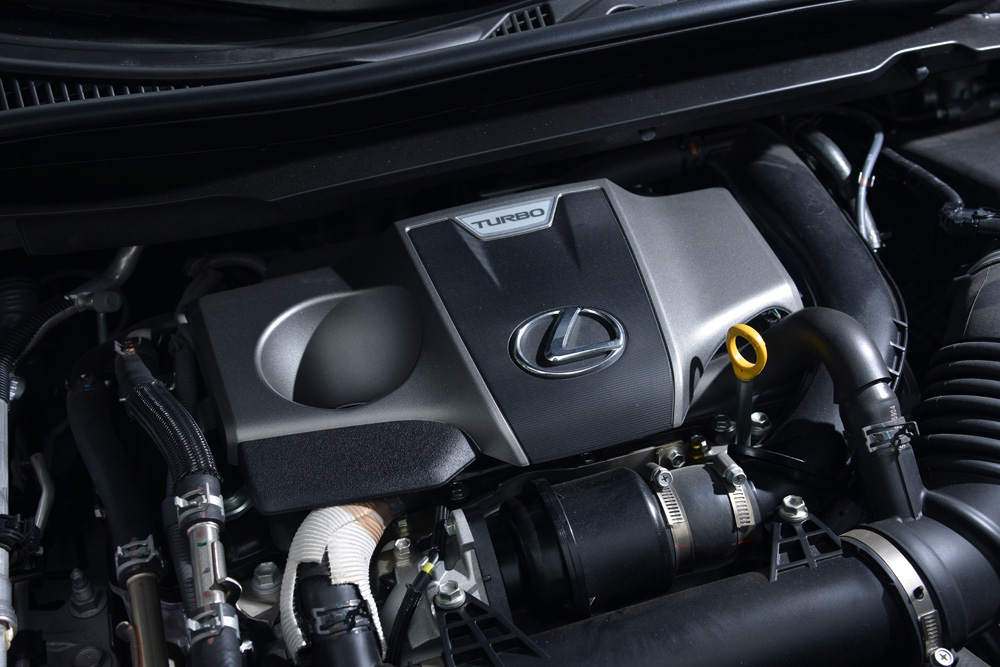 2016款雷克萨斯rx200t评测,试驾雷克萨斯rx2.4t发动机