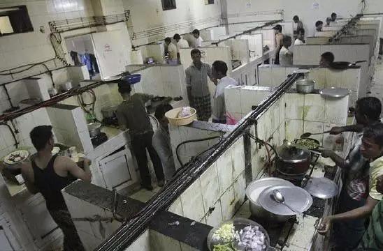 一广州人去迪拜,但最后回来哭着说