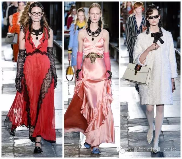 2009伦敦时尚时装走秀,在教堂走秀