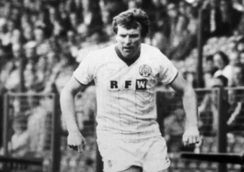 足球高于生死意味着什么,足球高于生命原版视频