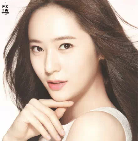 平行双眼皮割成了欧式双眼皮,割了个欧式双眼皮