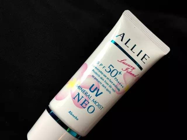 最好用的三款防晒霜,必买的十款防晒霜