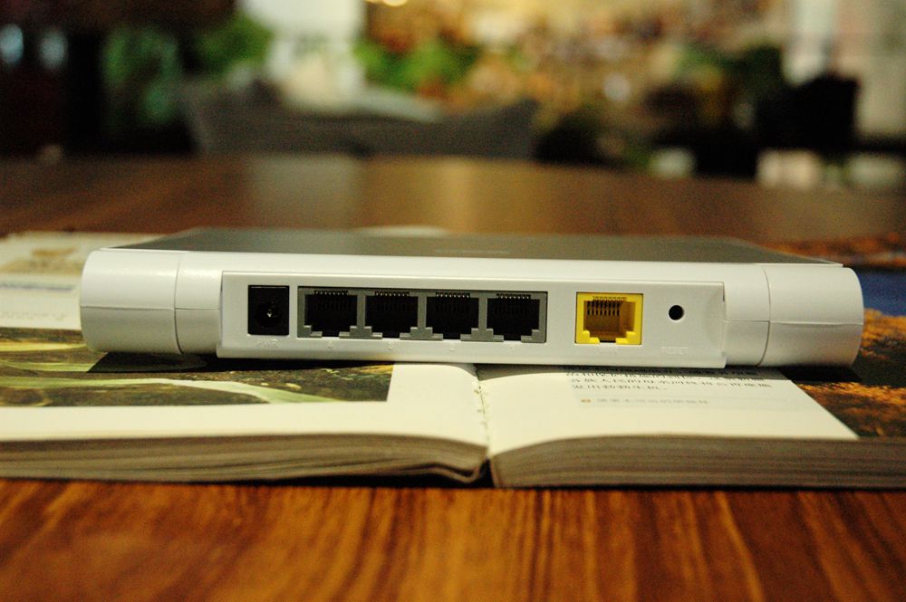 这款路由器竟然被做成了精美的艺术品！360安全路由评测