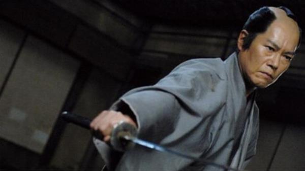 竹子做的锋利无比的武士刀,竹子制作武士刀