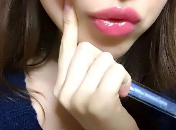 化妆包必备的口红色,2022爆款化妆包