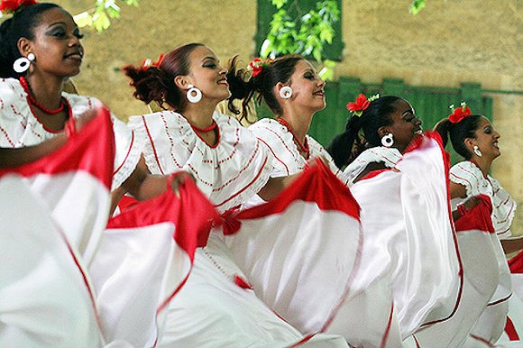 古巴Chanel2017早春度假系列大秀