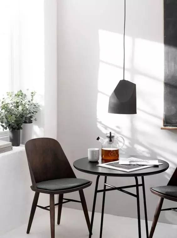 好看的卧室台灯推荐,卧室最实用的台灯