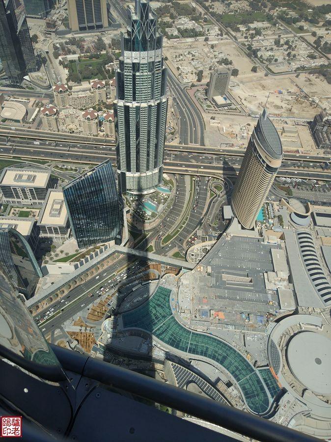 迪拜哈利法塔电梯速度,迪拜最高大楼哈利法塔