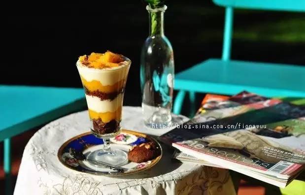 酸奶和面粉怎么做简单又好吃,让酸奶更好吃