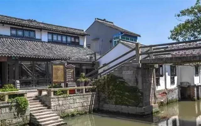 上海地铁沿线好玩的地方,上海18号线沿线景点