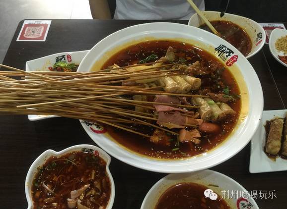 一个月卖20万让客人撸得身体仿佛被掏空...