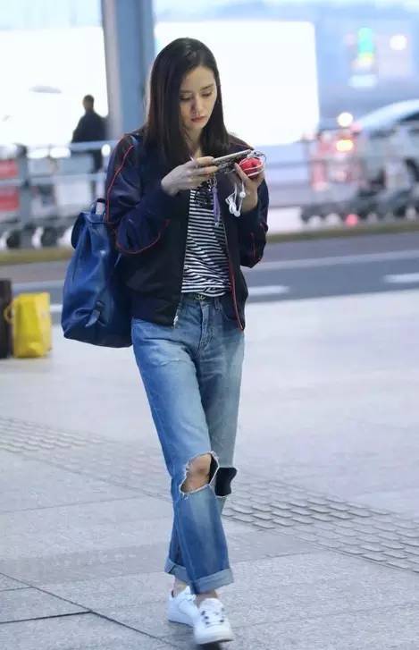 杨幂小糯米买包包,杨幂小宋佳