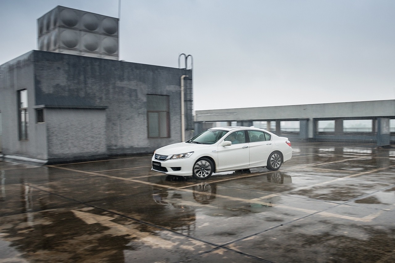 2014款本田雅阁试驾,第三种力量不容忽视