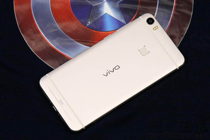 vivoxplay5体验,vivoxplay5标准版和旗舰版