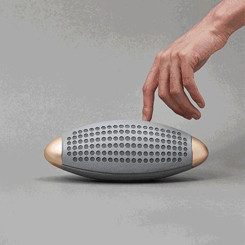 六岁被阿玛尼钦点为*用御**模特，他独家的身材秘笈