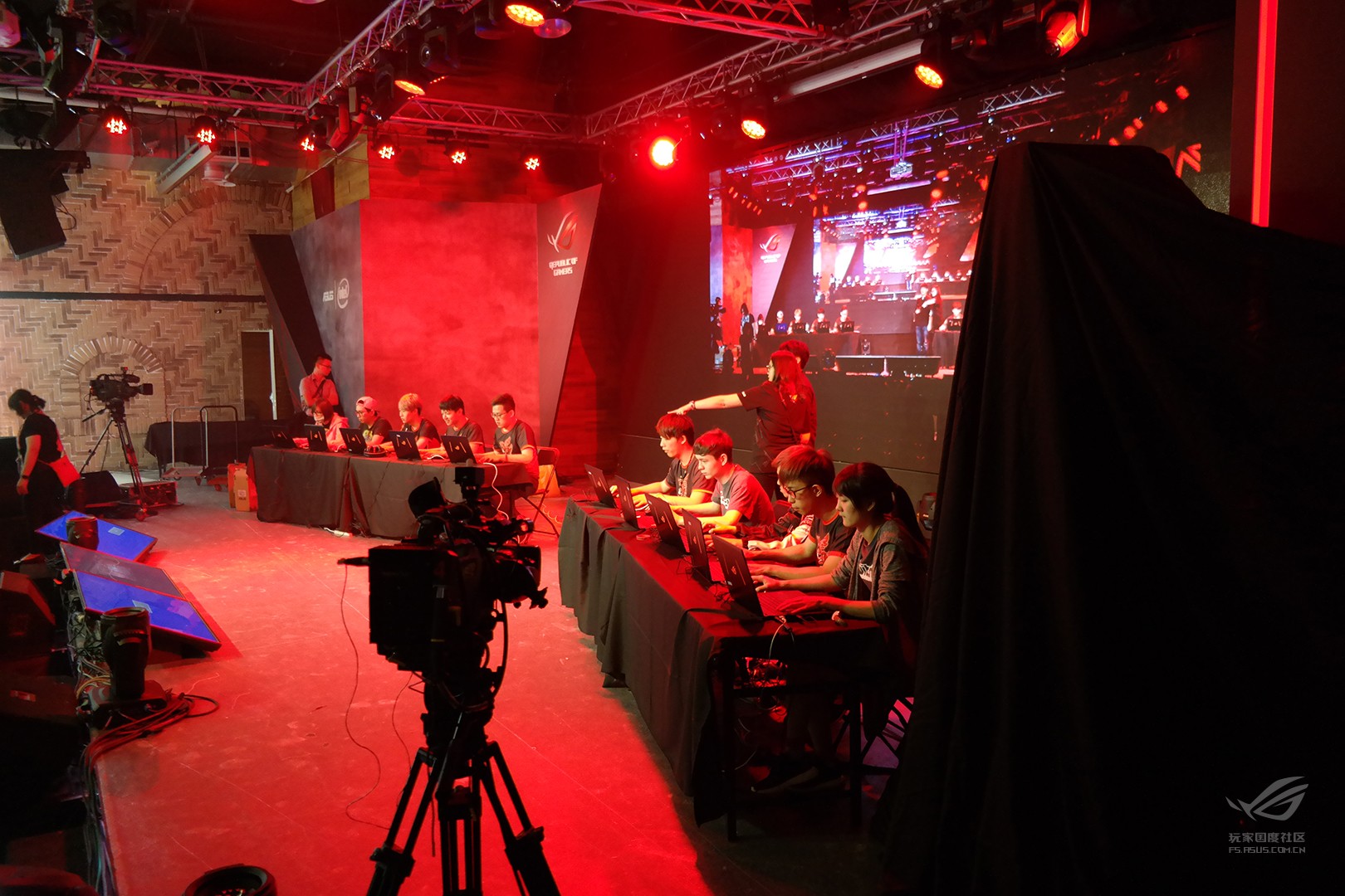 rog败家国度外设,rog败家之眼华硕主机