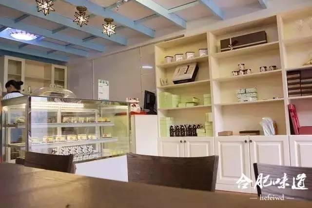 有什么事是一顿美食解决不了,有什么事情是一杯酒解决不了