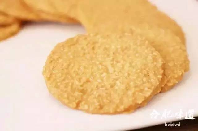 有什么事是一顿美食解决不了,有什么事情是一杯酒解决不了