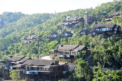 一定得去一回！中国最美七大度假村第一个就美哭了