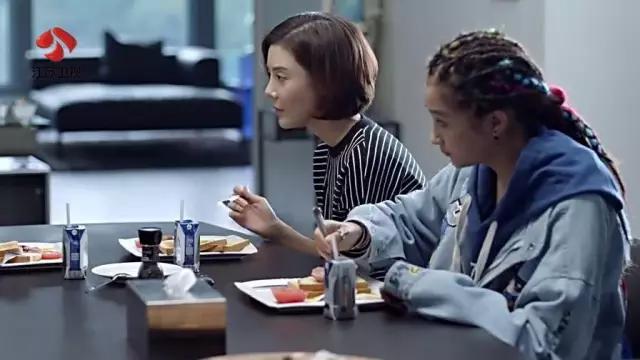 颜王孙红雷这次不拼颜值，竟然拼起了厨艺……