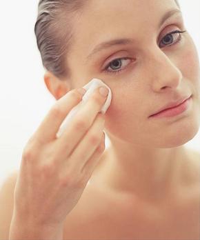 如何改善毛孔粗大痘痘肌,如何改善毛孔粗大的症状